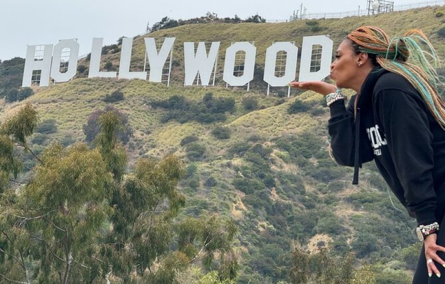 The Original Hollywood Sign Walking Tour in Los Angeles